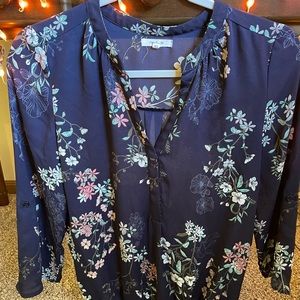 Maurices 3/4 Sleeve Elastic Bottom Semi Sheer Floral Print Blouse 💐